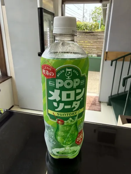 メロンソーダ 600ml